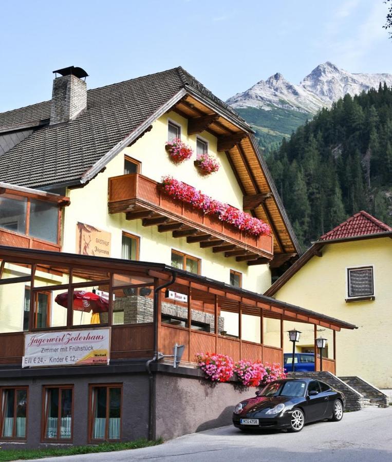 Gasthof Jaegerwirt Zederhaus Exterior foto